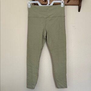 Athleta Elation Ribbed Tight Green Size Large